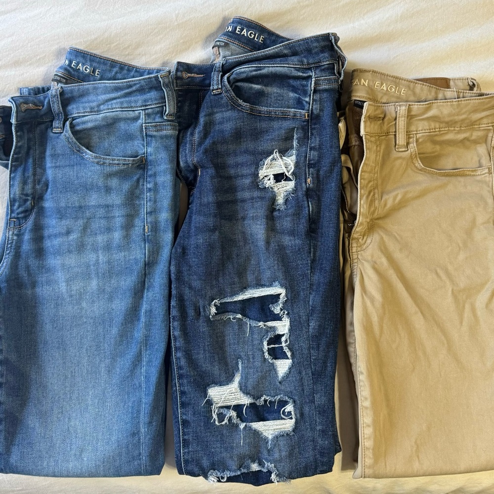 Bundle of 3 AE stretch Hi-Rise Jeggings
